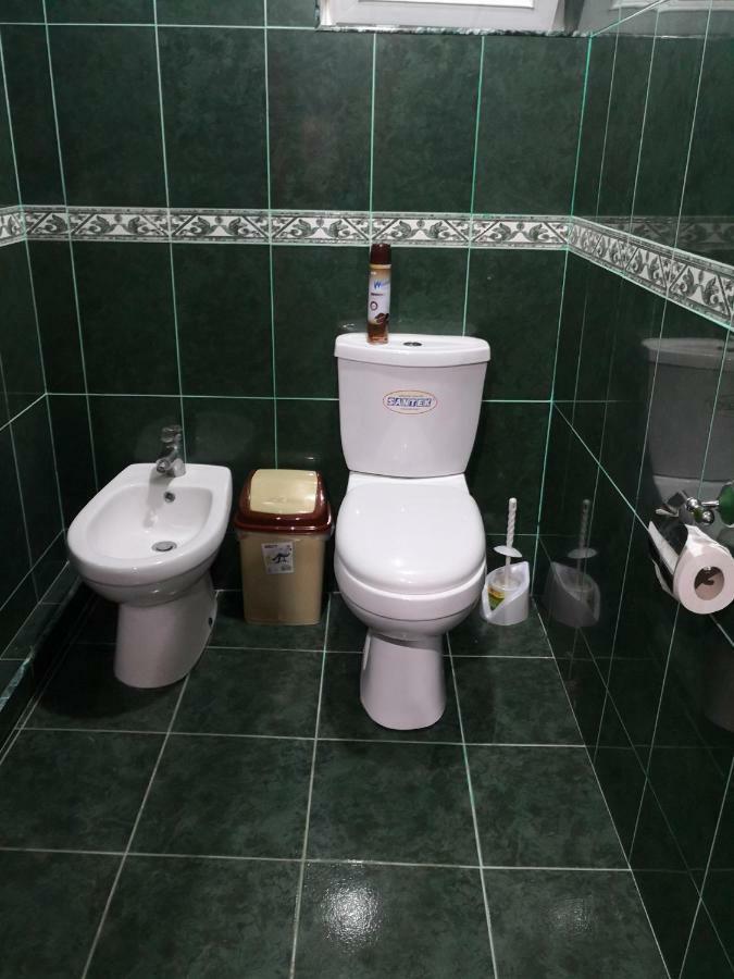 We Welcome Guesthouse Телави Экстерьер фото
